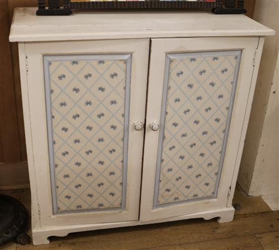 A painted oak cupboard W.91cm